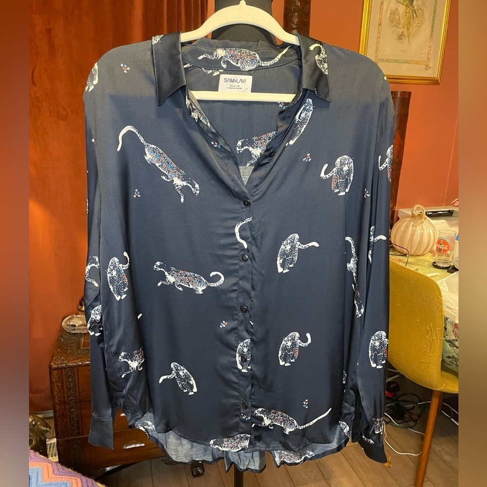 Sam & Lavi Caroline Top in dark Navy leopard print top Large NWT Retail $100